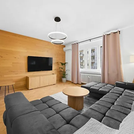 Brightside - Up To 6 Guests Apartment