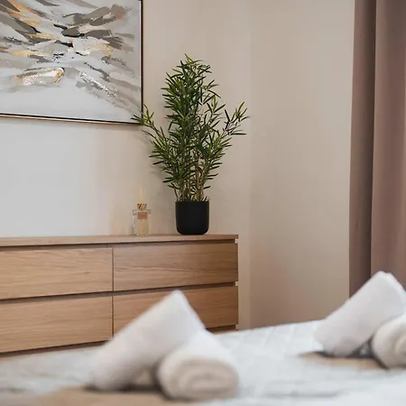 Apartment Brightside - Up To 6 Guests