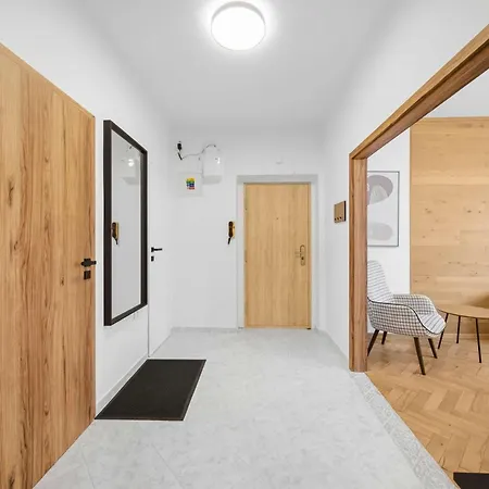 Apartment Brightside - Up To 6 Guests